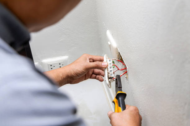 Best Licensed Electrician  in South Valley Stream, NY